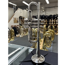 Yamaha YTR-8445GS Xeno C Trumpet, Gold Brass, Silver